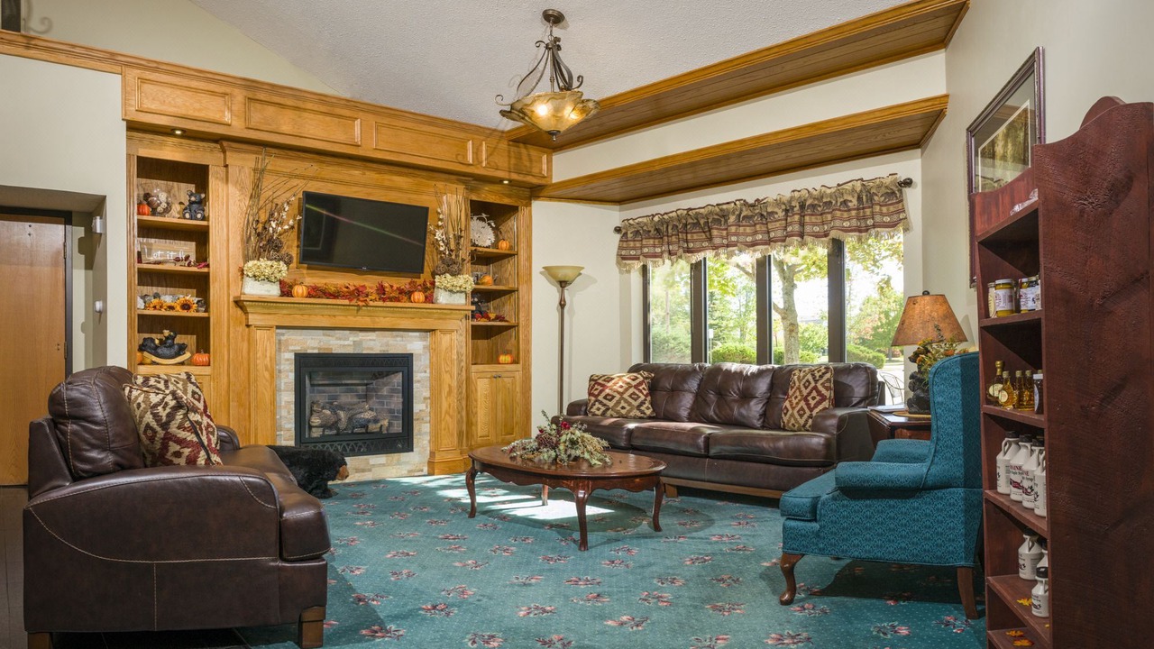 Photo of Livingroom in Orono