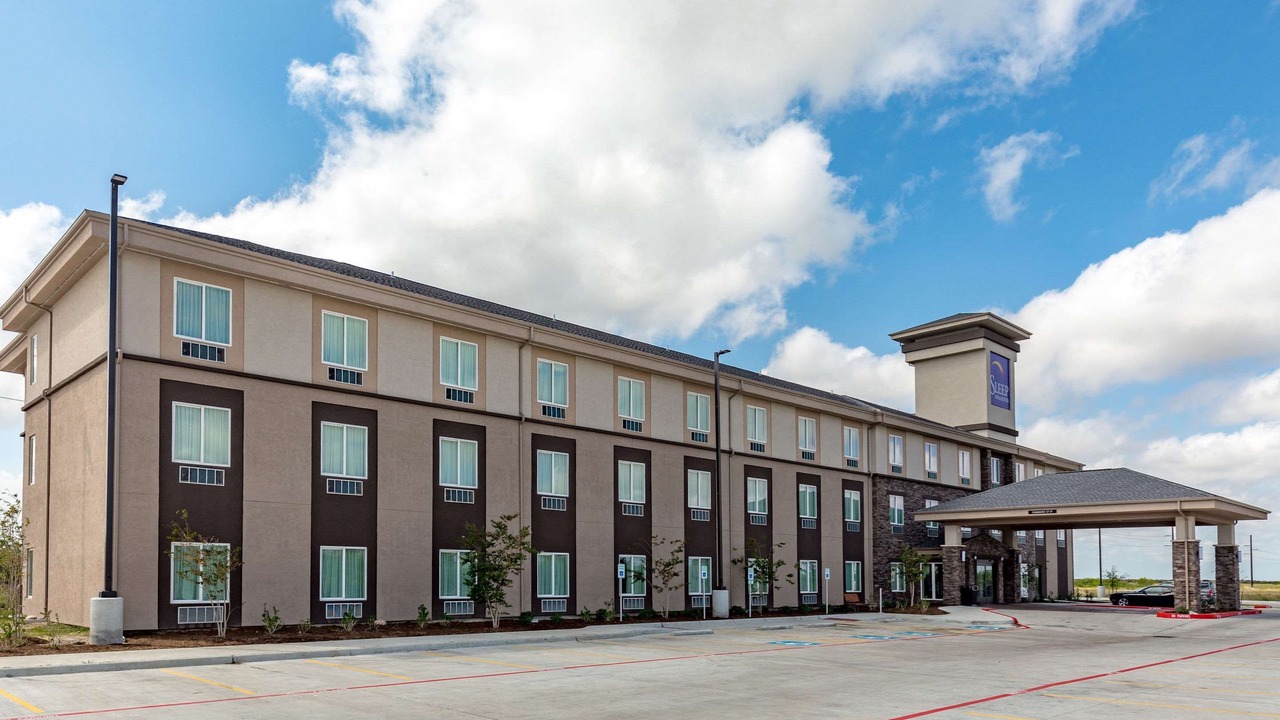 Photo of Buildings in Ingleside