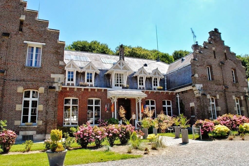 Photo of Buildings in Eu