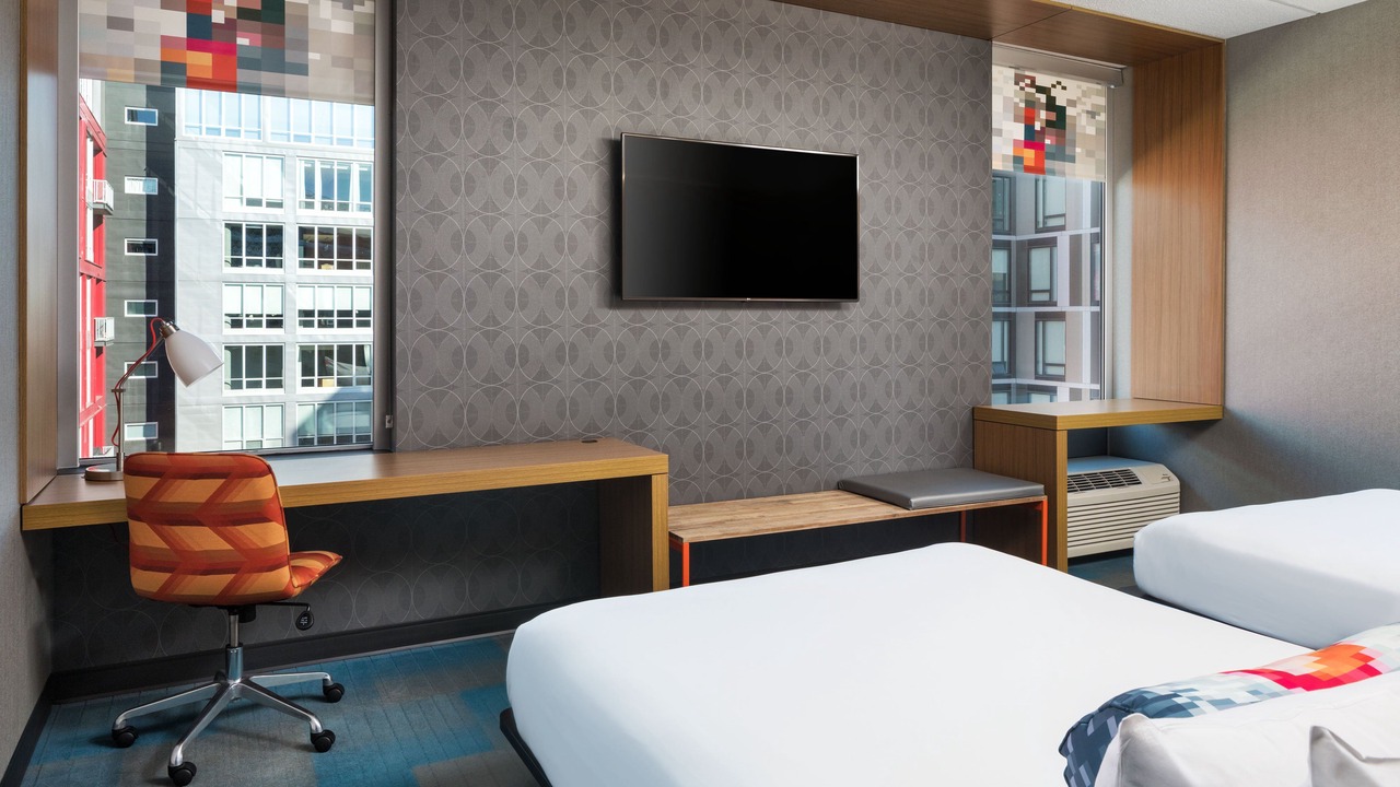 Photo of Livingroom in Downtown East