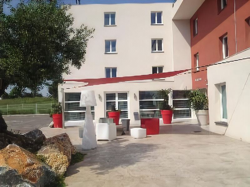 Photo of Buildings in Perpignan