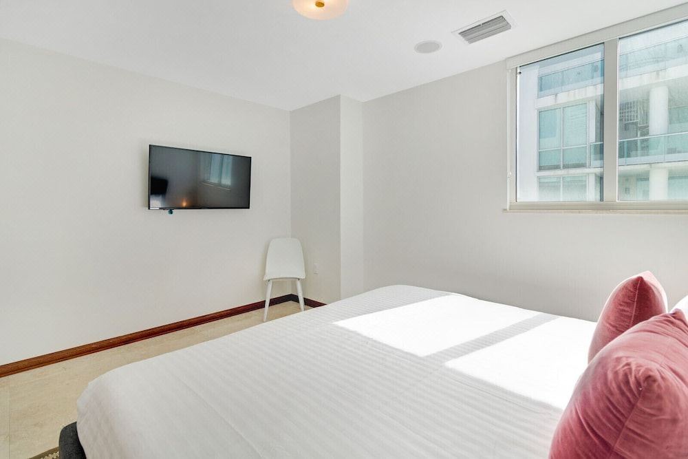 Photo of Bedroom in North Bay Village