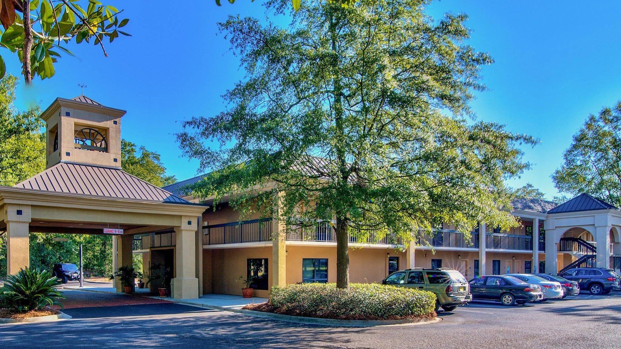Photo of Buildings in Aiken