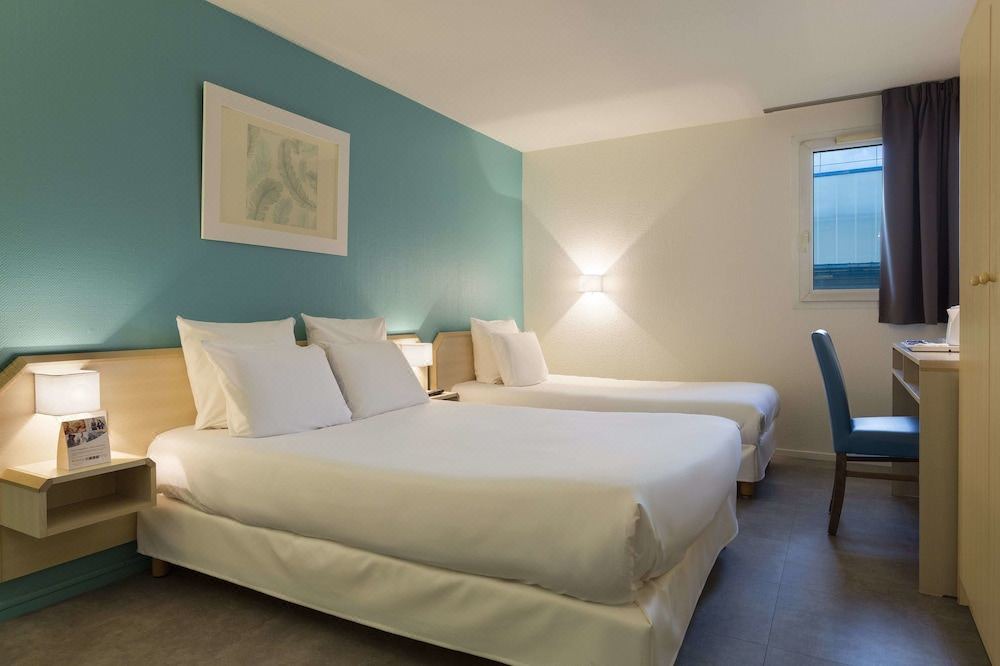 Photo of Bedroom in Saran