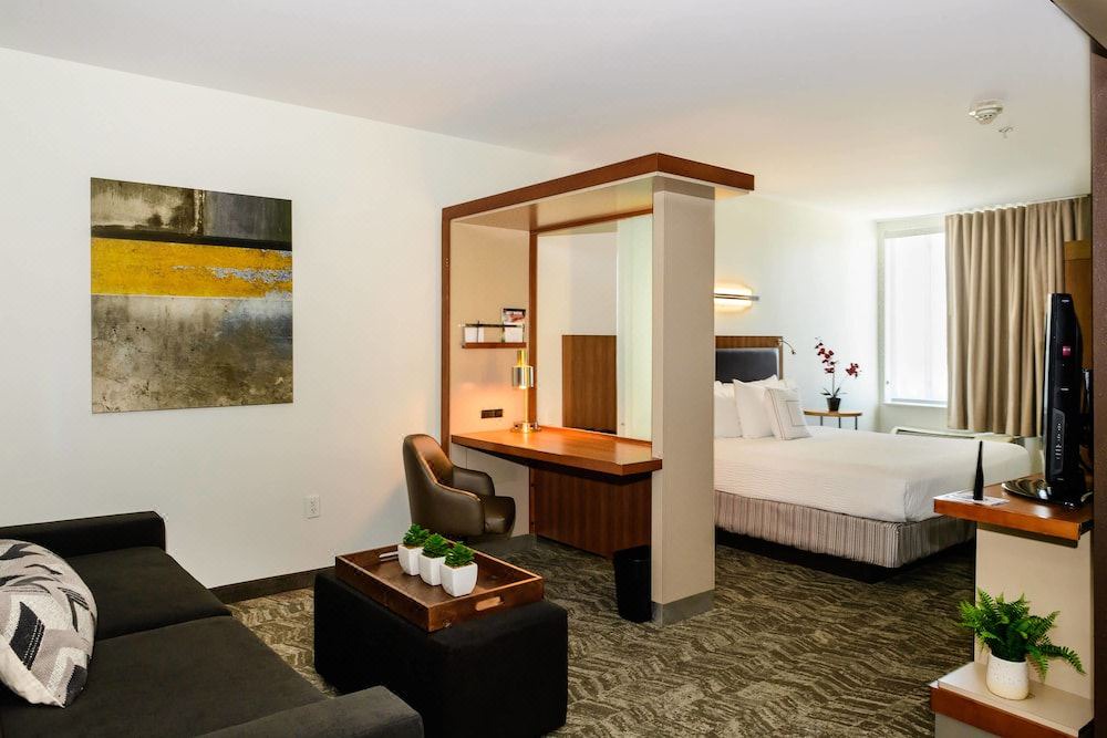 Photo of Livingroom in El Lago