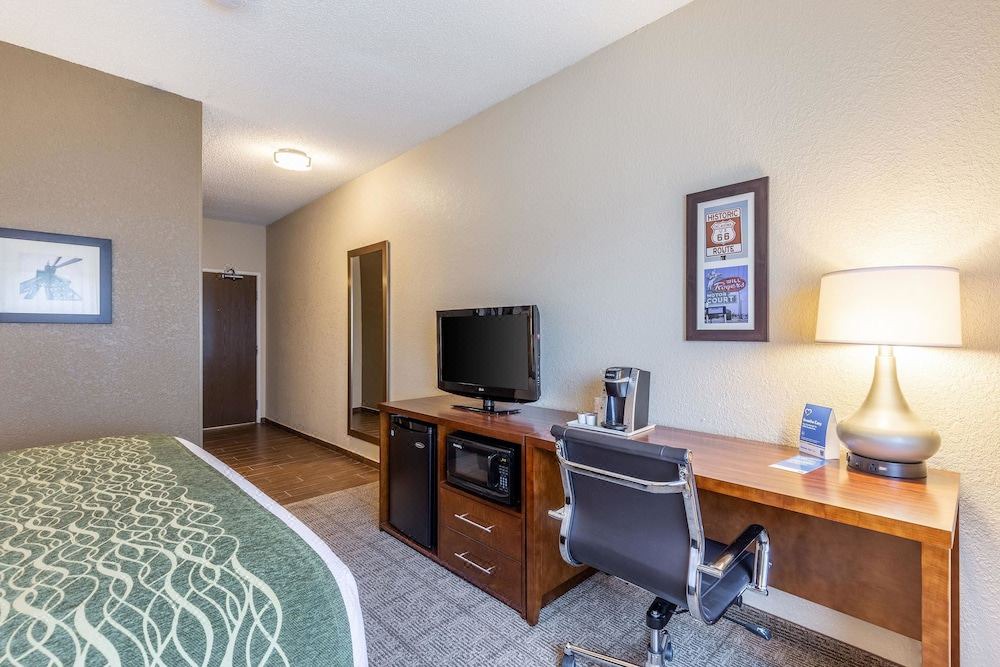 Photo of Livingroom in South Tulsa