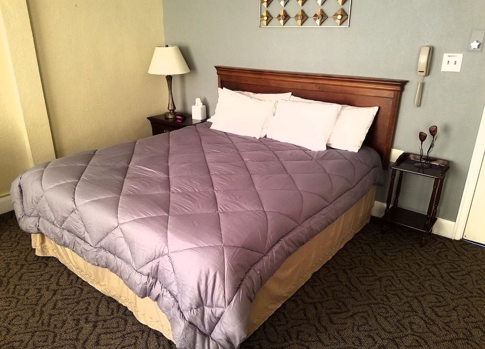 Photo of Bedroom in Monte Vista