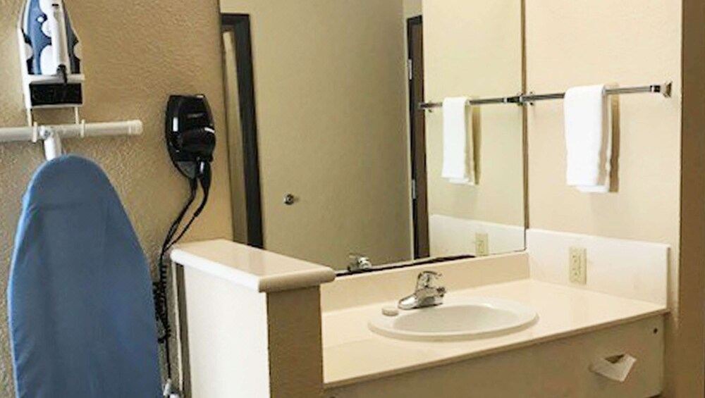 Photo of Bathroom in McGregor