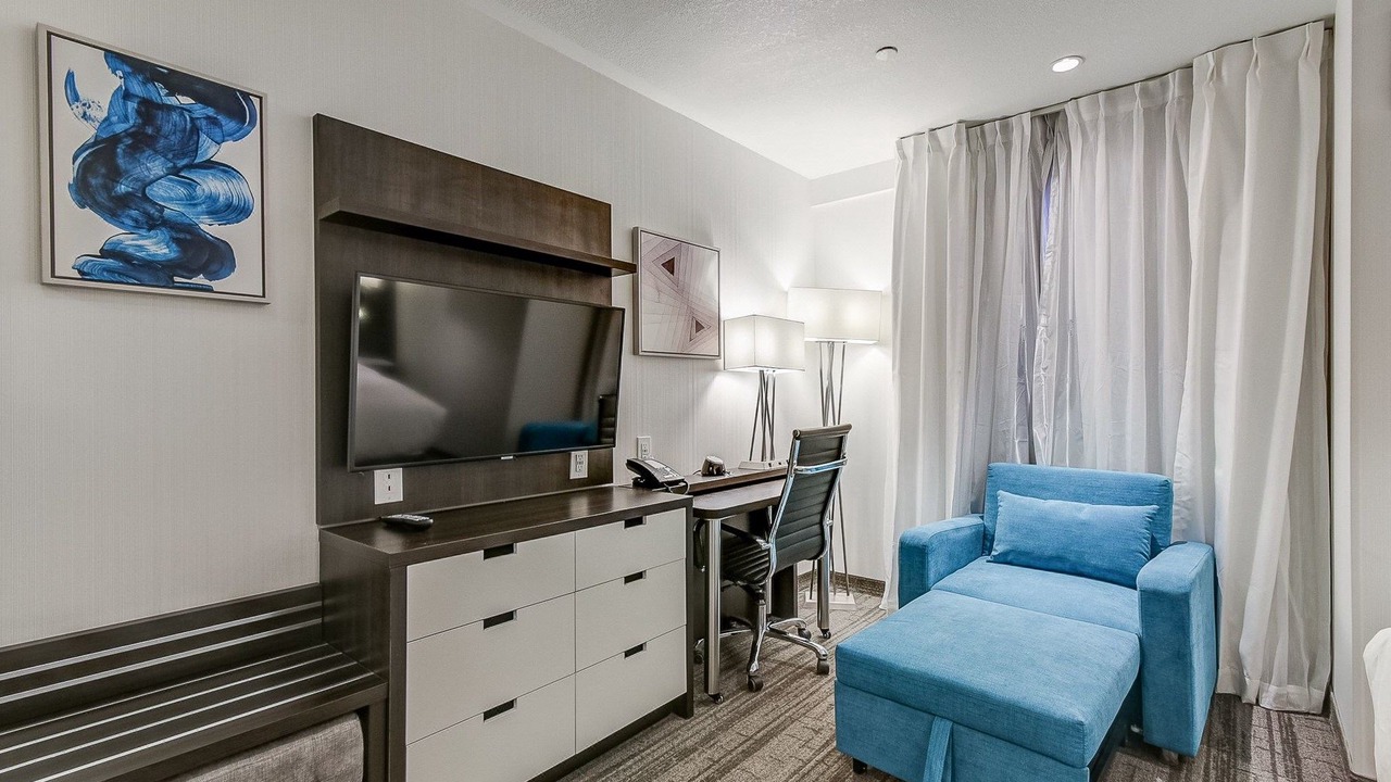 Photo of Livingroom in Mount Pleasant