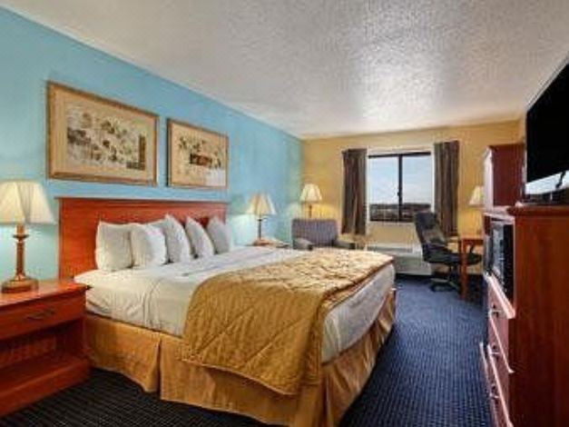 Photo of Bedroom in Warrenton