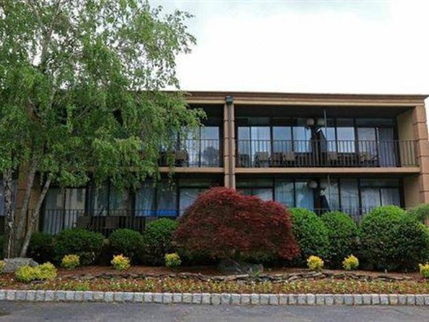 Photo of Buildings in Edgewater