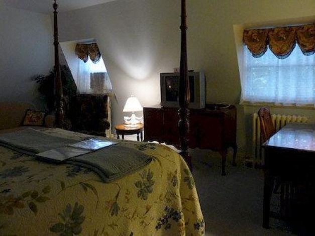 Photo of Bedroom in Kingston