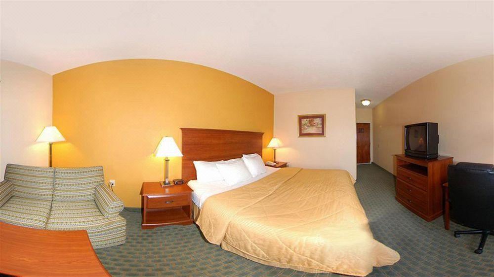 Photo of Bedroom in Mesquite