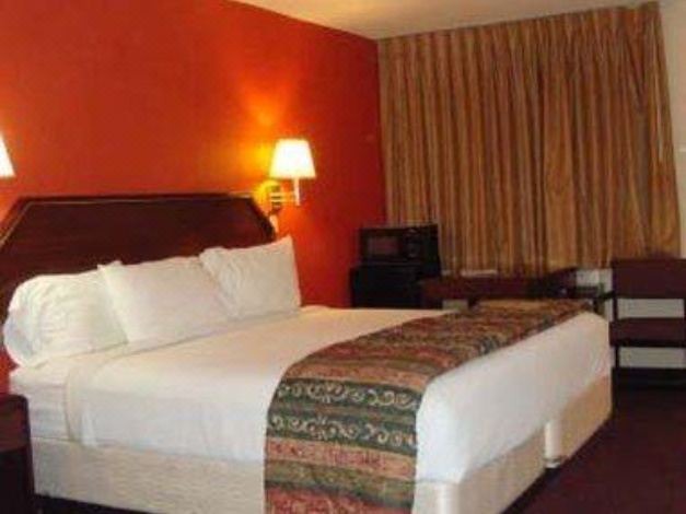Photo of Bedroom in Ruidoso Downs
