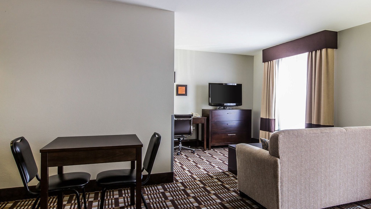 Photo of Livingroom in Sullivan