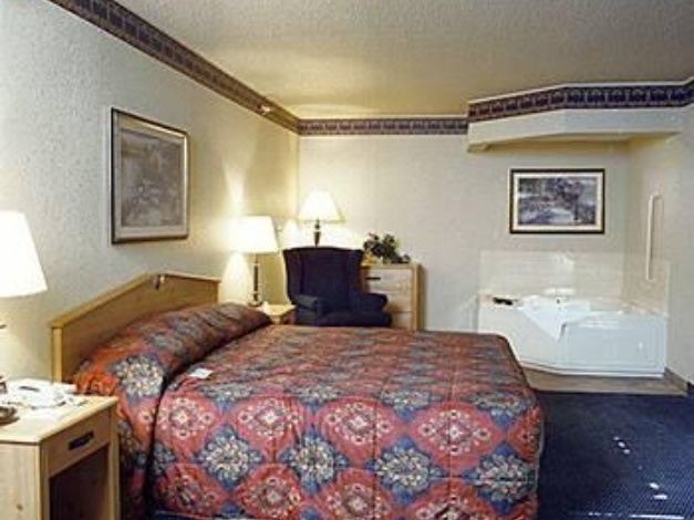 Photo of Bedroom in Griswold