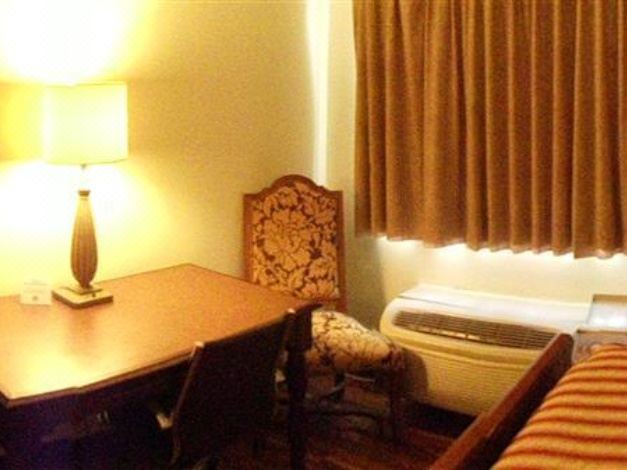 Photo of Bedroom in Orange