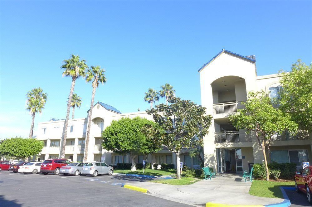 Photo of Buildings in Buena Park