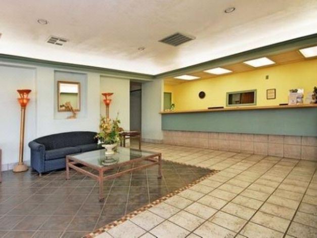 Photo of Livingroom in El Centro