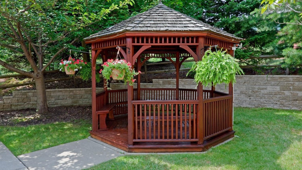 Photo of Buildings in Horsham