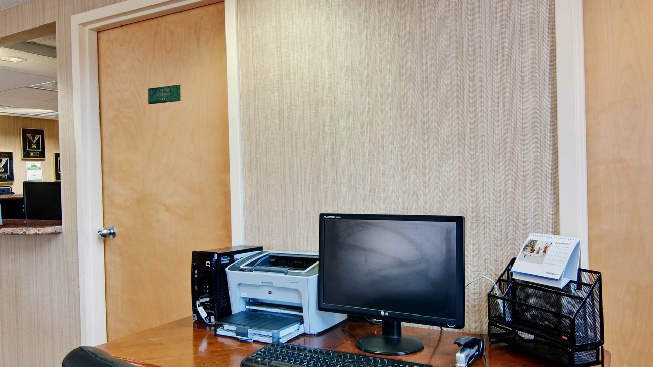 Photo of Livingroom in Salem