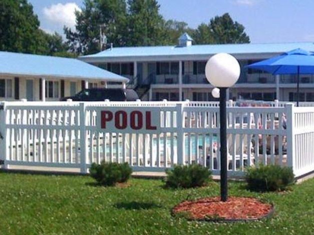 Photo of Buildings in Clinton