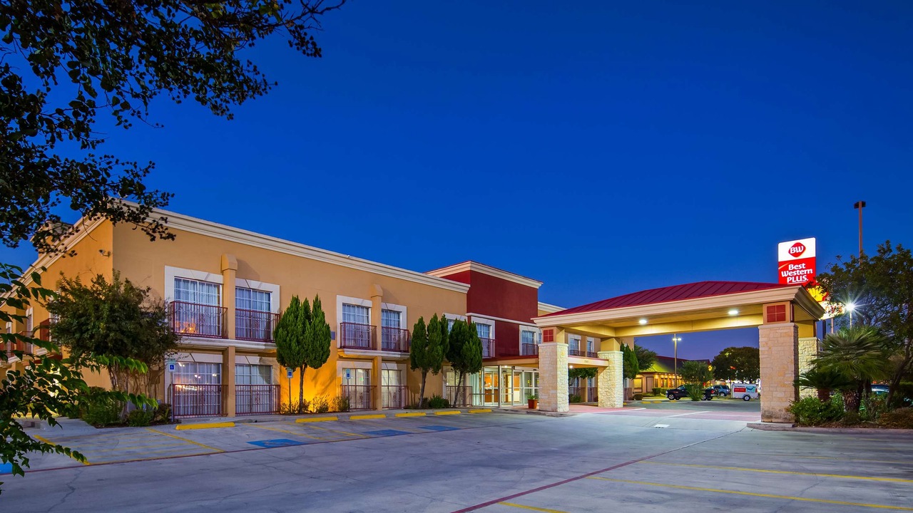Photo of Buildings in Schertz