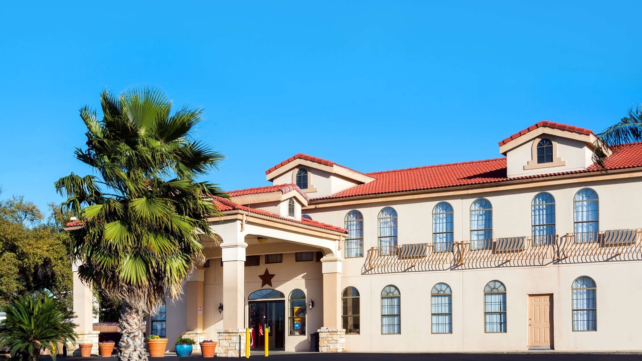 Photo of Buildings in West San Antonio