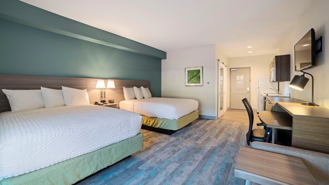 Photo of Bedroom in Greenville - Spartanburg