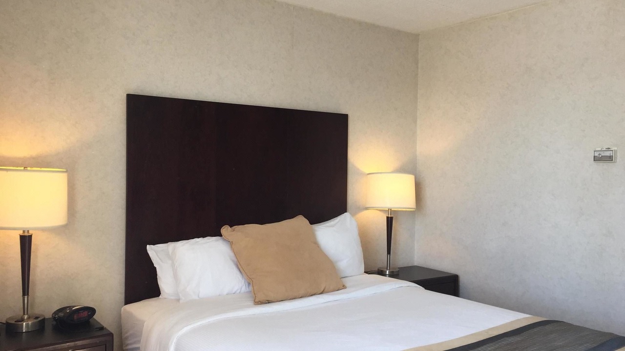 Photo of Bedroom in Halton Regional Municipality
