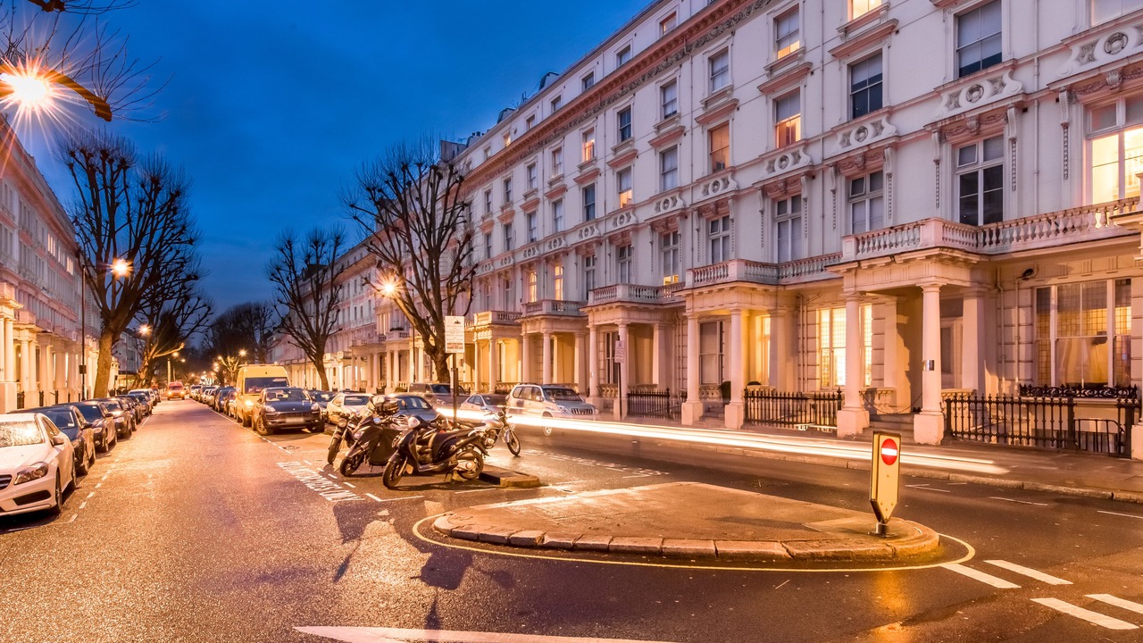 Photo of Buildings in Lancaster Gate