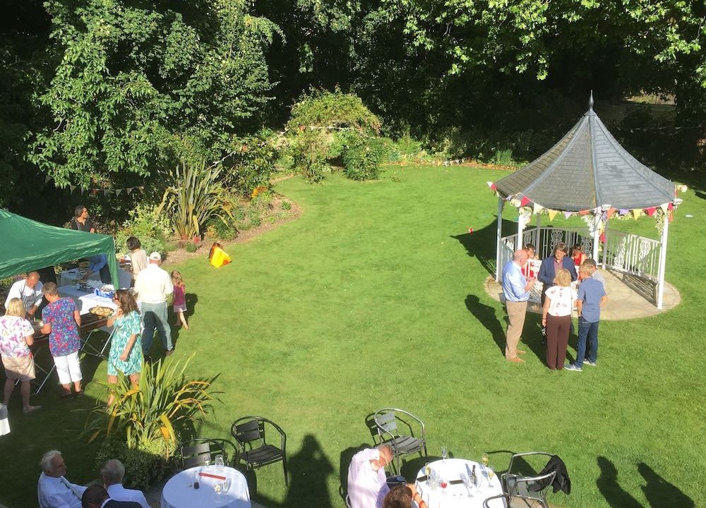 Photo of Others in Alton