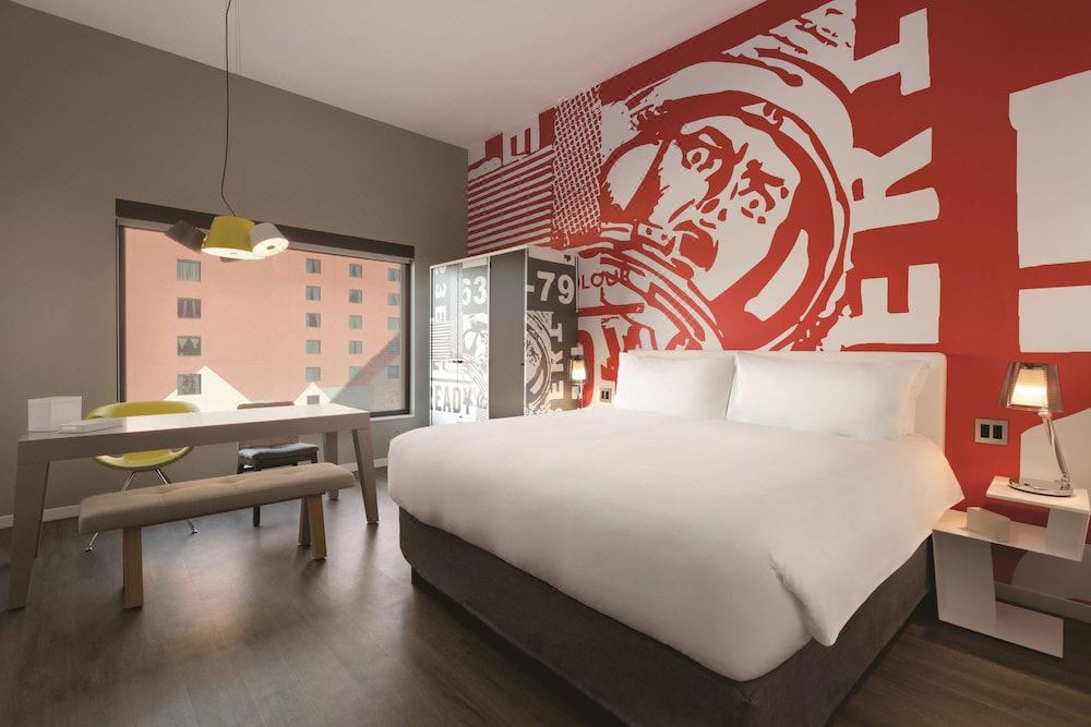 Photo of Bedroom in Downtown East