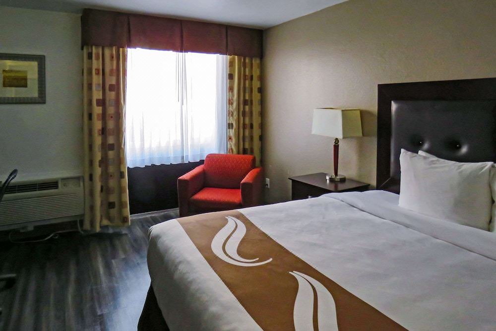 Photo of Bedroom in Silver Lake