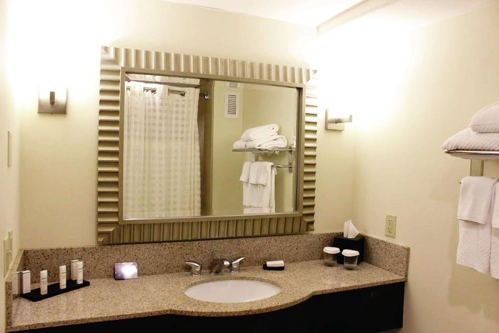 Photo of Bathroom in Bonanza