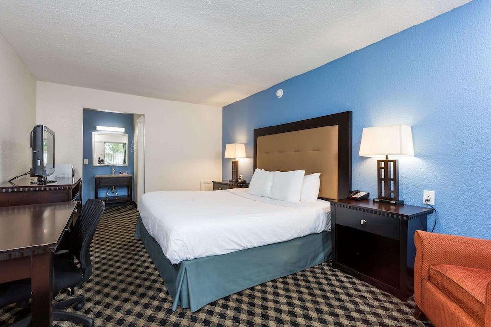 Photo of Bedroom in Salisbury