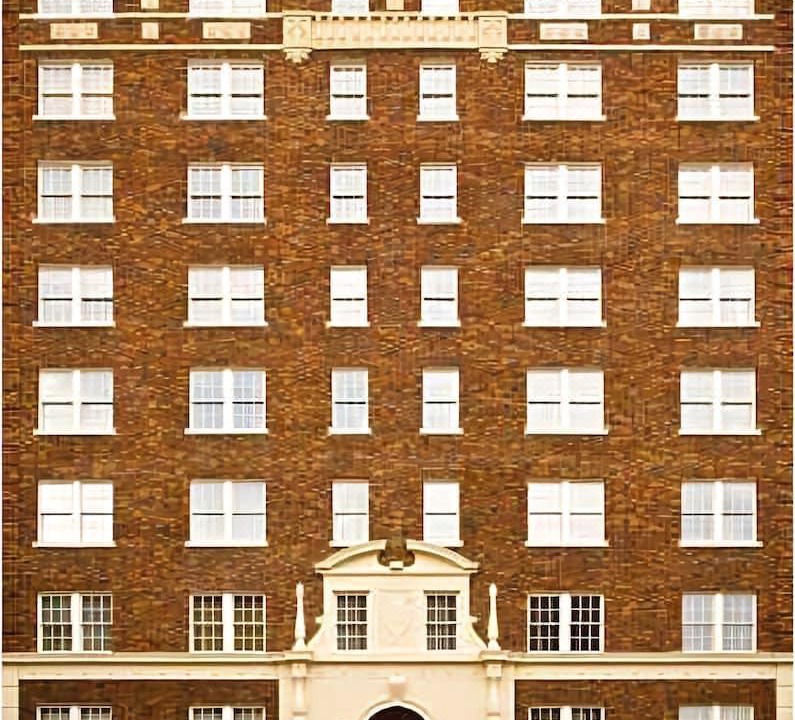 Photo of Buildings in Mount Vernon Square