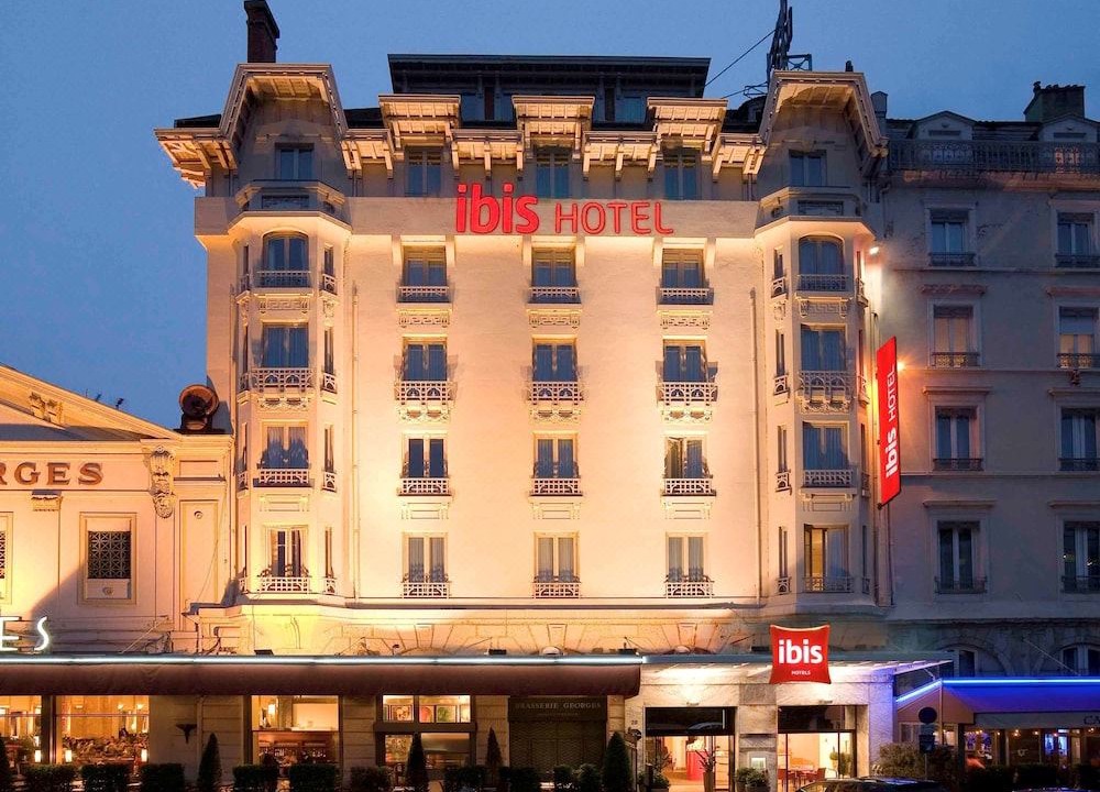 Photo of Others in 2nd Arrondissement