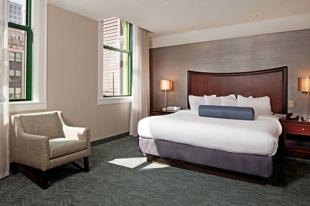 Photo of Bedroom in Downtown Baltimore