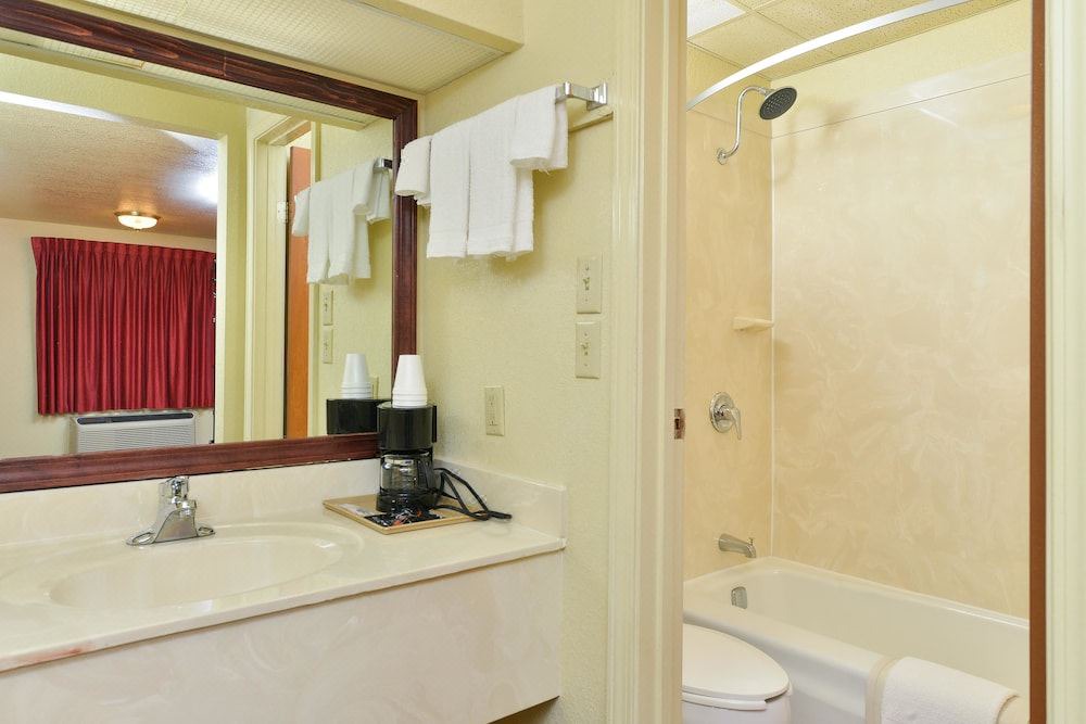 Photo of Bathroom in Hope