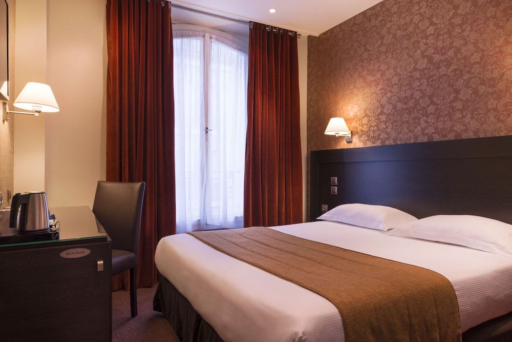 Photo of Bedroom in Gaillon