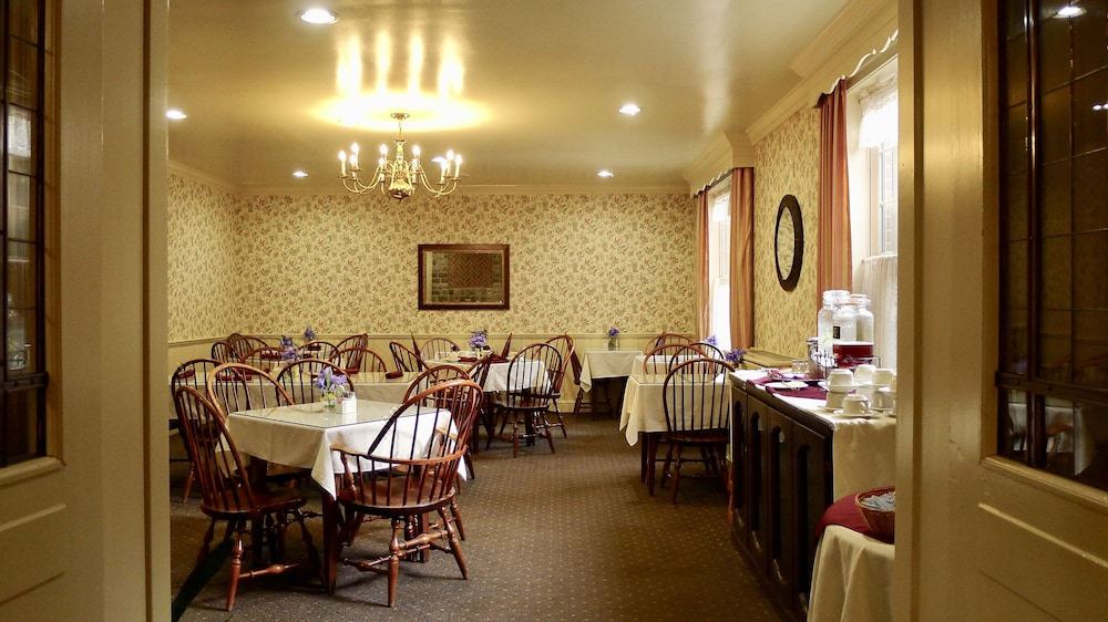 Photo of Livingroom in Chadds Ford