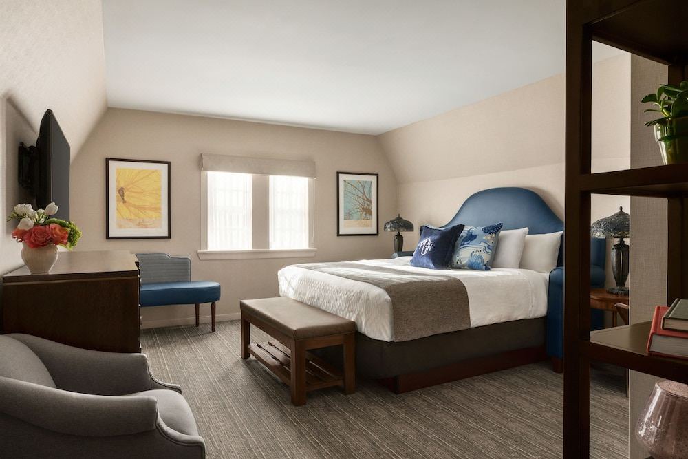 Photo of Bedroom in University Circle