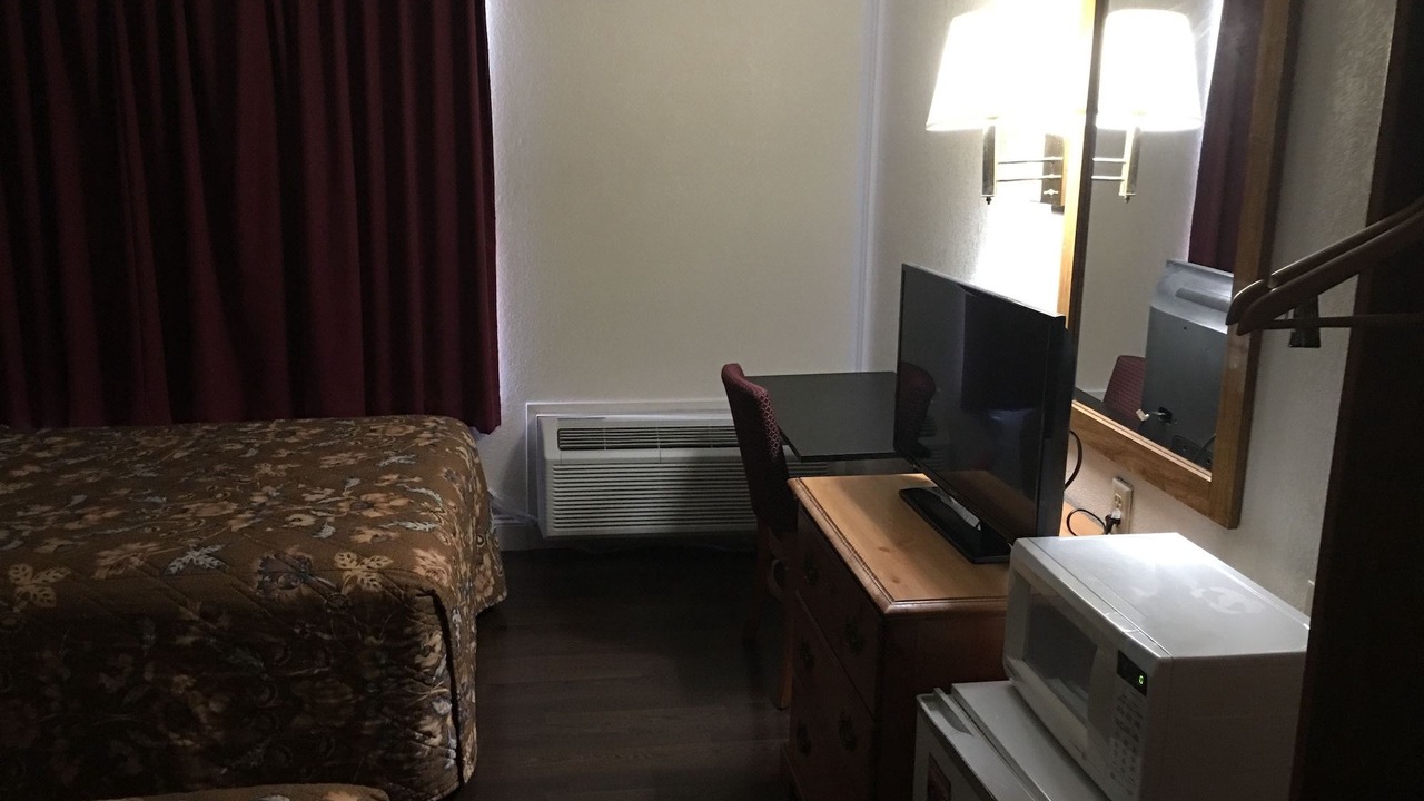 Photo of Bedroom in Thomson