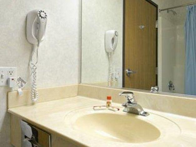 Photo of Bathroom in Lee's Summit