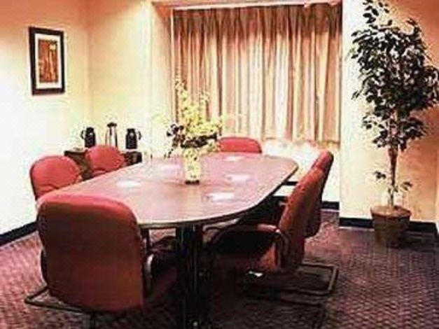 Photo of Livingroom in Bethel