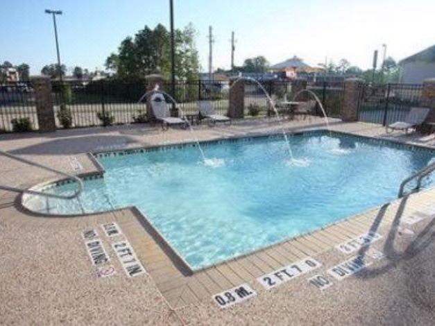 Photo of Outdoor in Center
