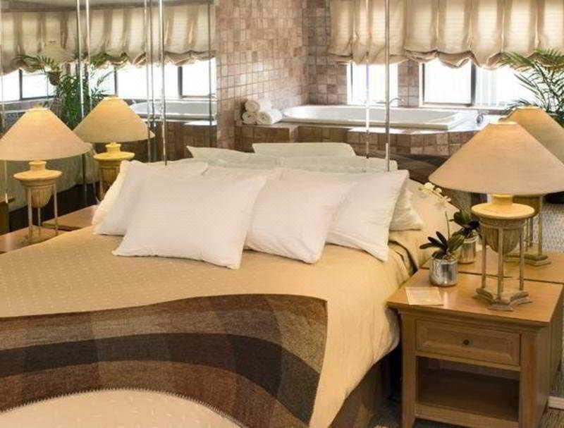 Photo of Bedroom in Belvedere Tiburon