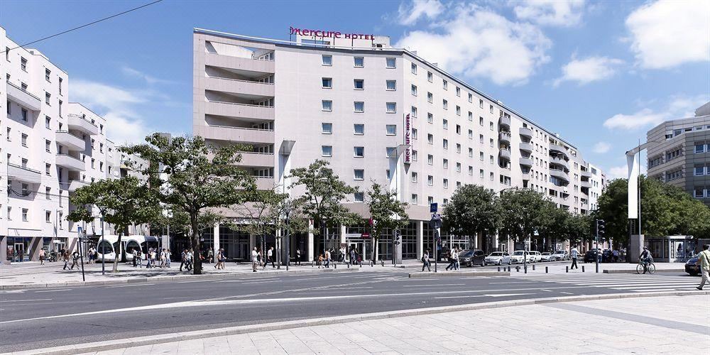 Photo of Buildings in Tonkin Sud