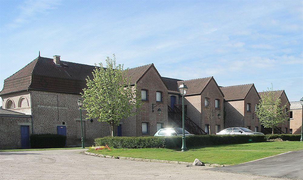 Photo of Buildings in Gosnay